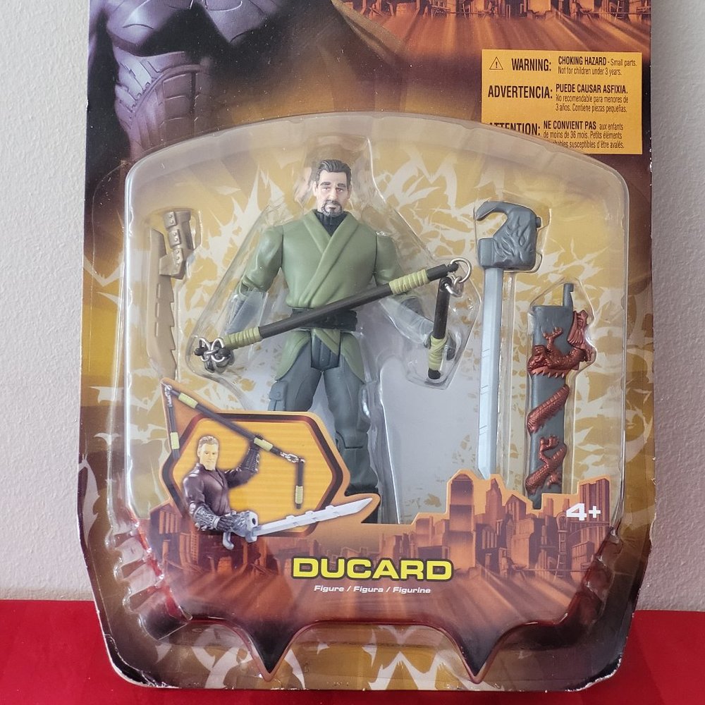 2005 BATMAN BEGINS, DUCARD ACTION FIGURE!!!